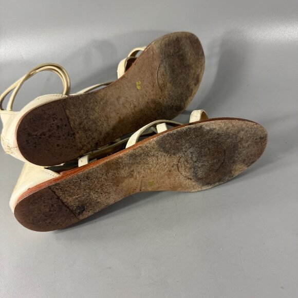 Tory Burch Off-White Leather Lucas Flat Gladiator Sandal, Size 8.5 - Picture 10 of 15